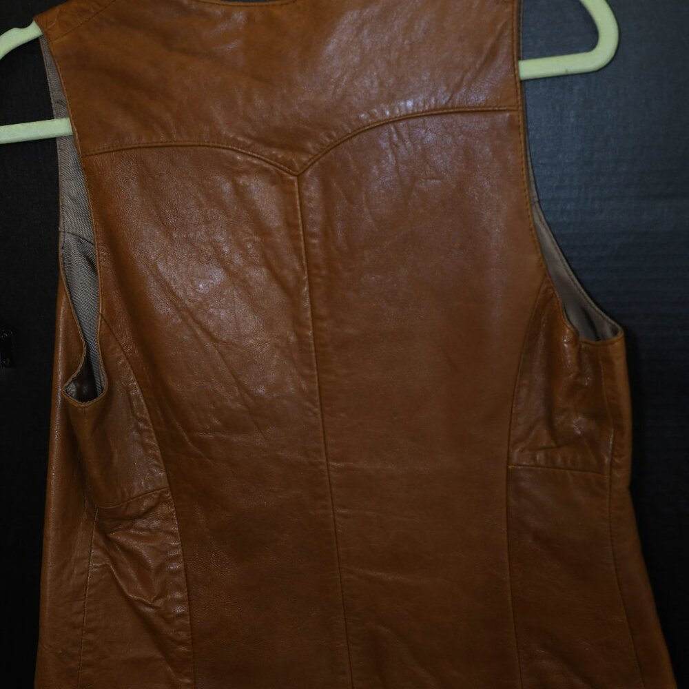 VINTAGE LEATHER VEST - Picture 3 of 9